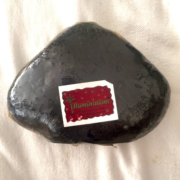 Rainee Illuminations Large Candle - Picture 4 of 9